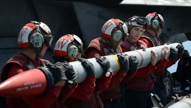 Amerikan Füzeleri Suudi Arabistan'a Sevk Ediliyor: Stratejik Gelişmeler Neleri Getirecek?