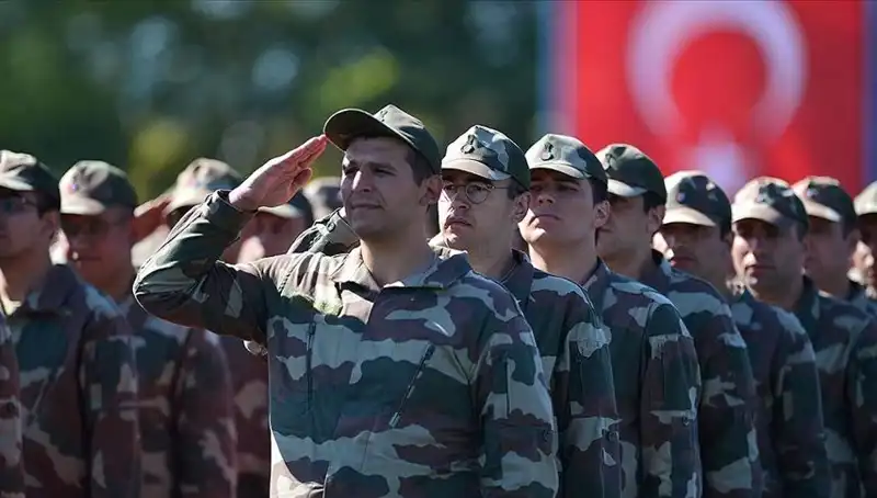 Bedelli Askerlik Yapanlar İçin Kıdem Tazminatı Hakkı: Emsal Karar Geldi!