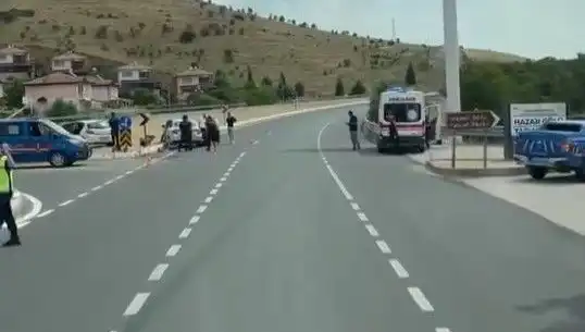 Elazığ’da Feci Kaza: İki Otomobil Çarpıştı, Yaralılar Hastanede