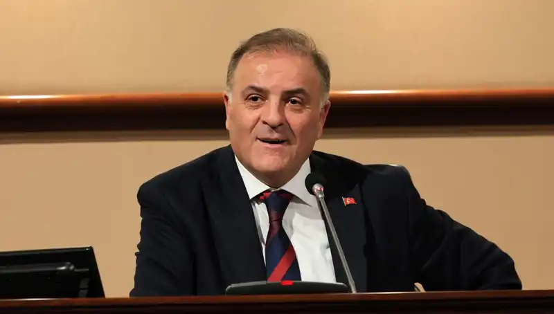 İstanbul'un Siyasi Arenasında Nuri Aslan: İBB Başkanvekili Adaylığı Neyi Değiştirecek?