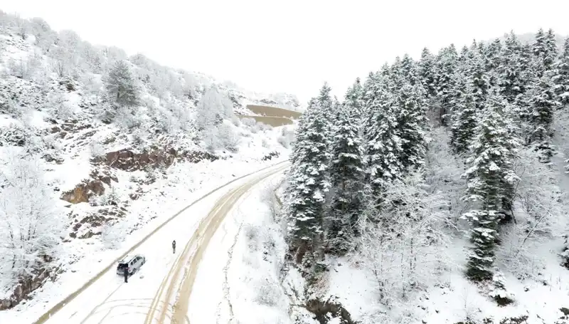Nisan Ayında Beyaz Bir Şehir: Kışın Geri Dönüşü