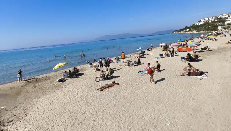29 Derece Sıcaklıkla Plajlarda Rüya Gibi Bir Hafta Sonu Yaşandı
