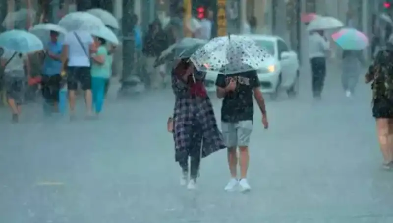 İstanbul’da Sel Tehlikesi: Yangın Bölgesinde Kuvvetli Rüzgar Etkili Olacak