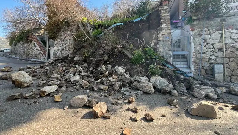 İstinat Duvarı Çöktü: Şehirdeki Hasar ve Etkileri Nedir?