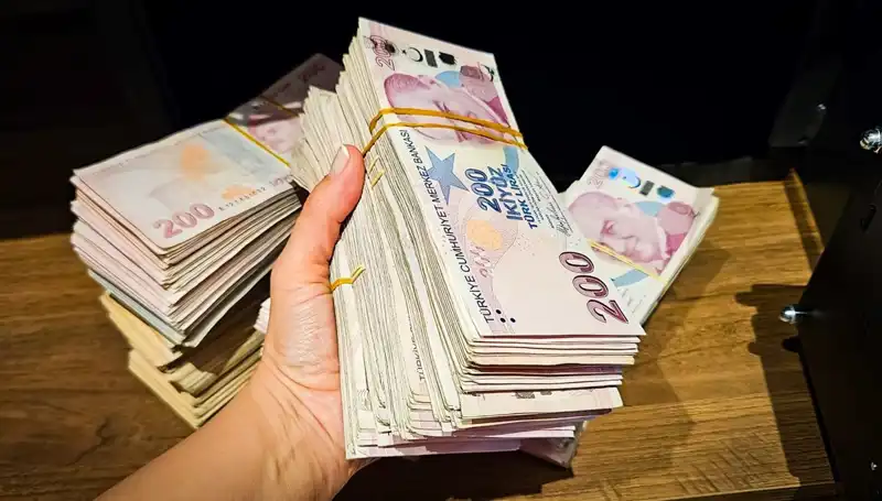 Mevduatlardaki Rekor Büyüme: 12 Trilyon Lira Eşiği Geçildi!