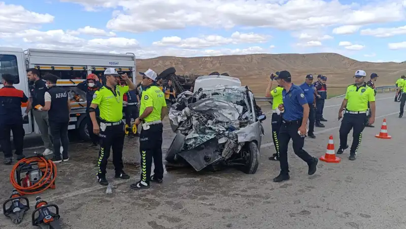 Yozgat'ta Feci Kaza: 3 Can Gitti, 2 Kişi Yaralandı