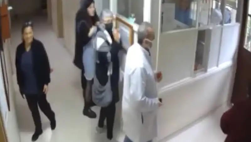 Üsküdar'da Doktora Cumhurbaşkanına Hakaretten Hapis İstemi Şok Yarattı