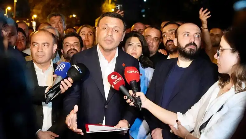 CHP İstanbul İl Başkanı Özgür Çelik, Tartışmalı İfadelerle Gündeme Geldi