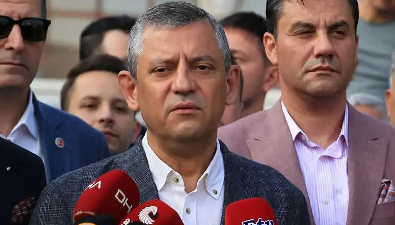 Özgür Özel: Bu Bayram Bize Bayram Gibi Gelmedi, İşte Nedenleri!