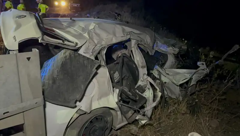 Ters Şeride Giren Araç Tankerle Çarpıştı: Korkunç Kaza Sonrası 1 Ölü, 2 Yaralı