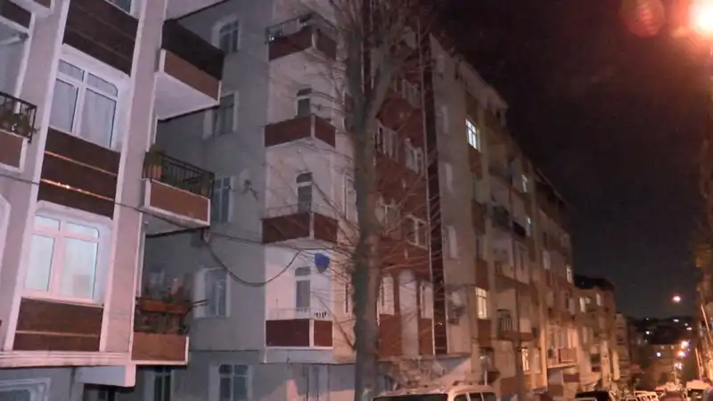 Altı Katlı Apartmanda Kolon Sesleri Panik Yarattı: Tahliye Süreci Başladı