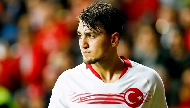 Beşiktaş, Milli Futbolcu için Harekete Geçti: Yanıt Çok Merak Ediliyor
