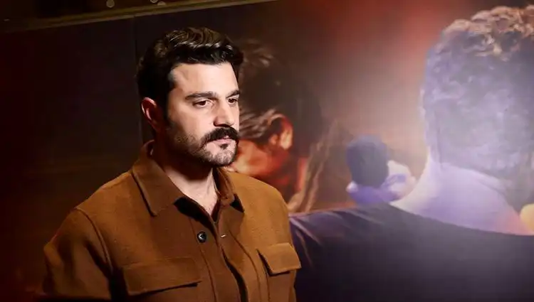 Murat Göğebakan: Kalbim Yaralı Dizisi Hakkında Bilmeniz Gereken Her Şey