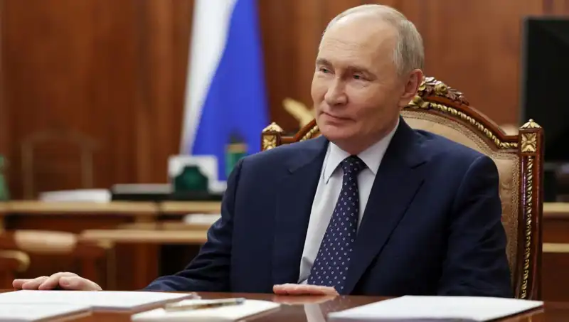Putin: Çin ile Uzayda Devrim Niteliğinde Planlar Geliştiriyoruz