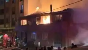 Gaziosmanpaşa’da Korkutan Yangın: İki Bina Kül Oldu!