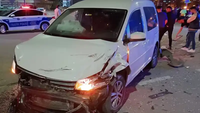 Batman'da Trafik Kazası: 7 Kişi Yaralandı, Detaylar Ortaya Çıktı