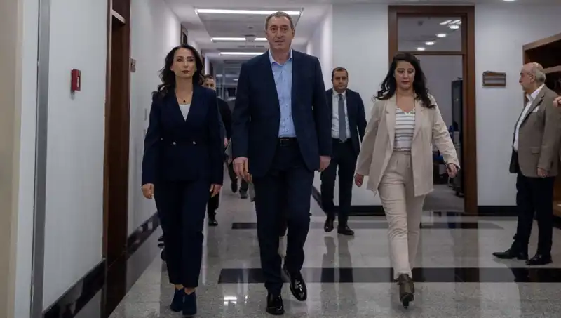 DEM Parti Heyetinin Siyasi Parti Turu: Bugün İki Kritik Görüşme Gerçekleşecek