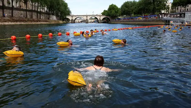 1923 Yılından Sonra Bir İlk: Paris'te Seine Nehri Artık Halka Açık!