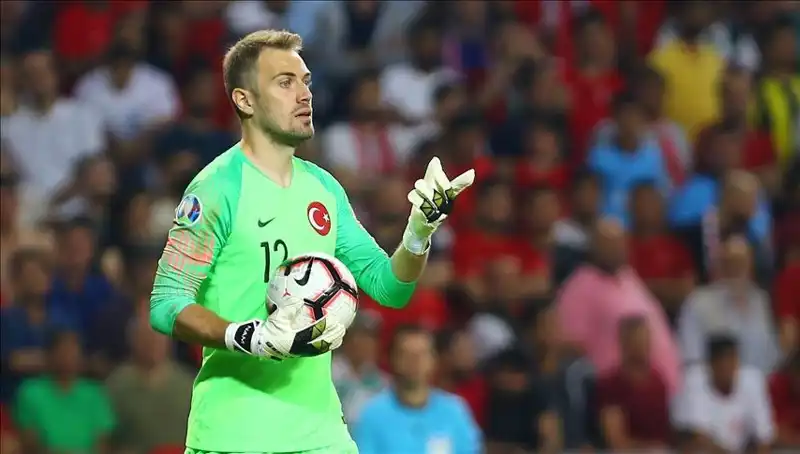 Mert Günok Futbolu Bırakma Kararını Açıkladı: Hedefi Nedir?
