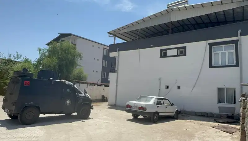 Babalar Günü’nde Gözyaşları: Oğul, Babasına Çekiçle Saldırdı!
