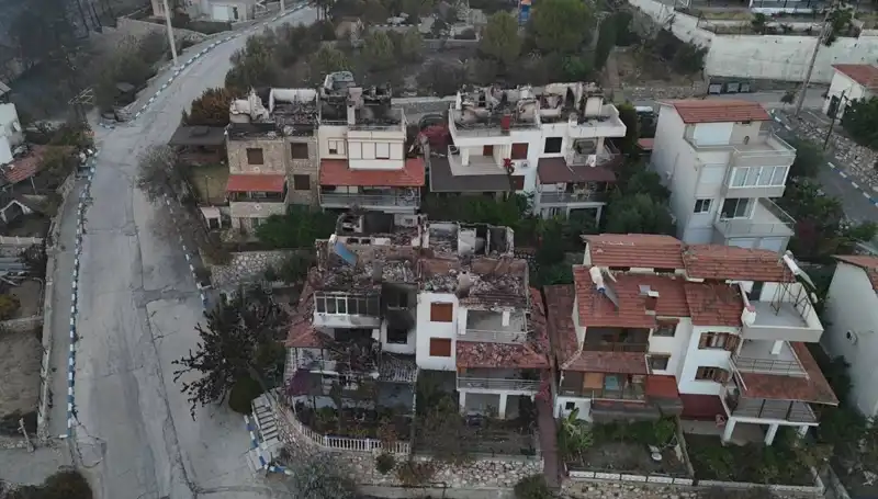 Orman Yangınları Sonrası Felaket: Yüzlerce Ev Kullanılamaz Hale Geldi