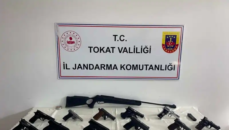 Tokat'ta Dev Kaçak Silah Operasyonu: İki Şahıs Gözaltında