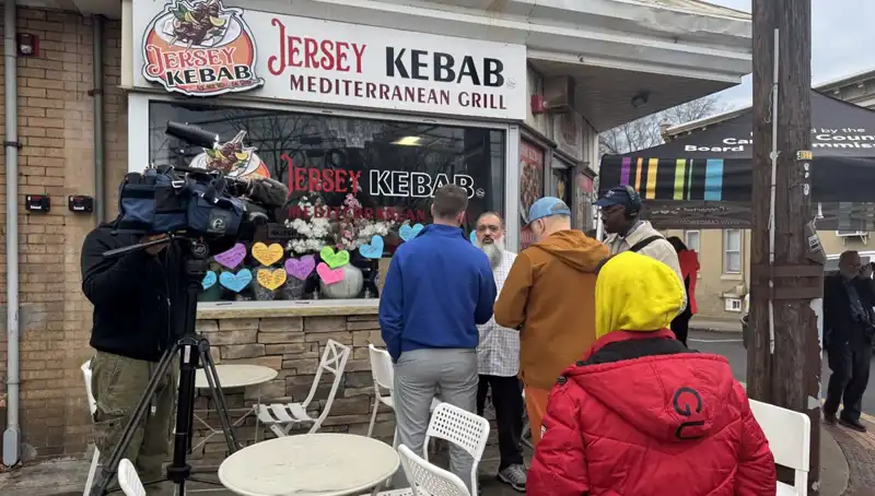 Türk Aile, Yeşil Kart Beklerken Trump Yönetimi ile Problemler Yaşıyor