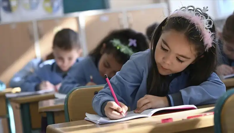 Okullar Ara Tatil Sonrası Ne Zaman Açılıyor? İşte 2024-2025 Eğitim Takvimi