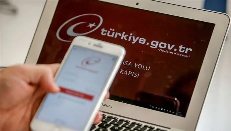 e-Devlet Üzerinden 8 Bini Aşkın Hizmet: Bakan Kacır'dan Açıklama