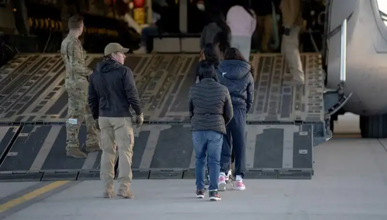 Kosova, ABD’den Sınır Dışı Edilecek Göçmenler İçin Kapılarını Açıyor