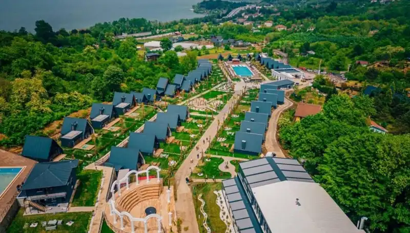 Yurt Dışından Getirilen Gizli Kameralar Bungalovları Tehdit Ediyor!