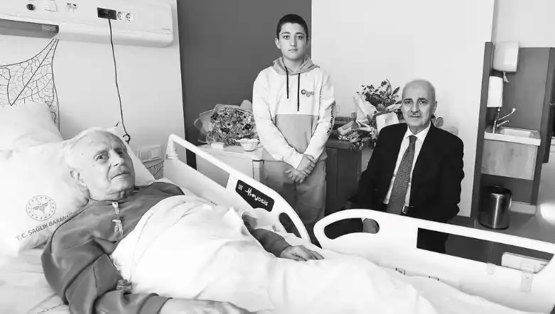 AK Parti Kurucusu Burhan Abiş Hayatını Kaybetti: Türkiye Siyasi Tarihinde Bıraktığı İzler