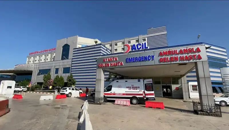 Tavuktan Zehirlenen 225 İşçi Taburcu Oldu: Olayın Ayrıntıları ve Nedenleri