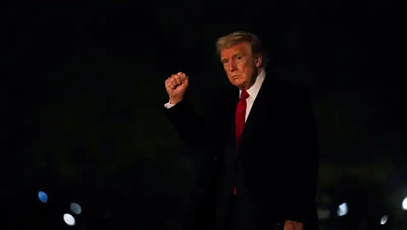 Ticaret Savaşının Gölgesinde: Trump’a Destek Azalıyor